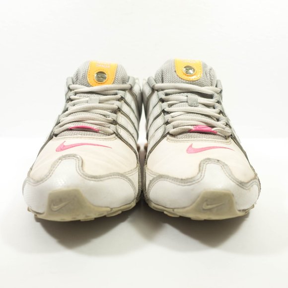 Nike Shox NZ EU Leather Sneakers - Women's Size 9 - Picture 3 of 10